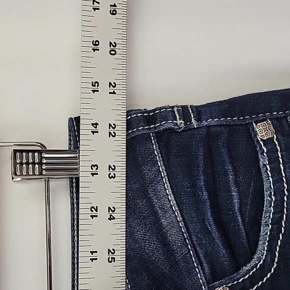 Silver Jeans Suki Mid Capri Dark Wash Size 28 - Picture 7 of 13